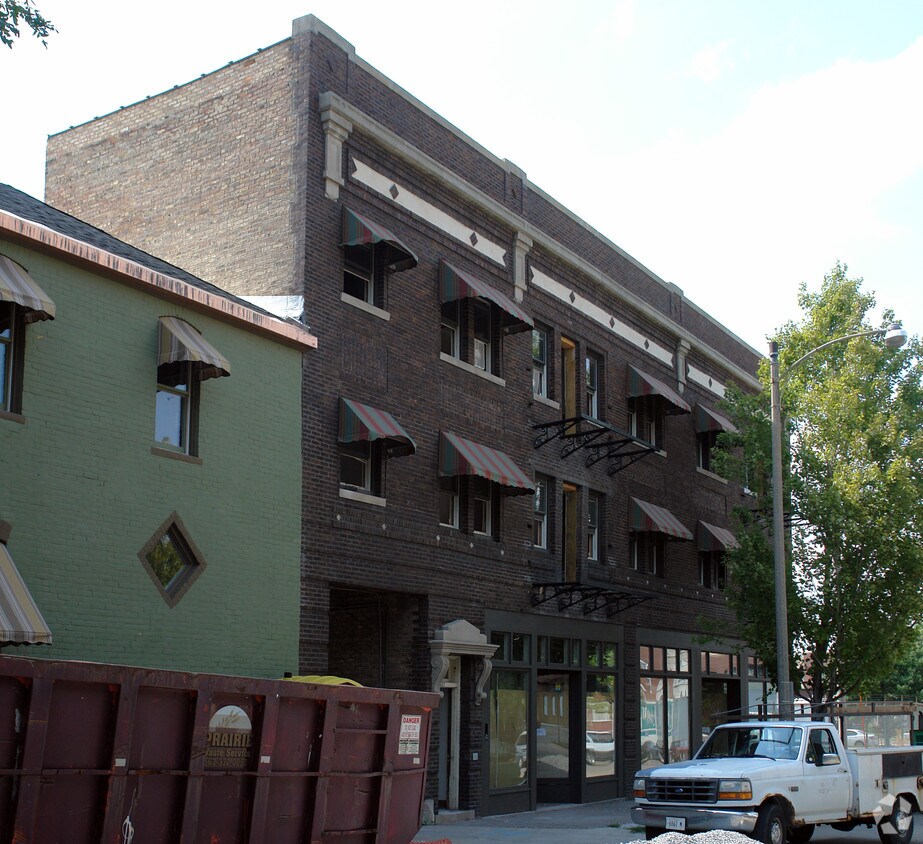 Foto del edificio - 421 13th St