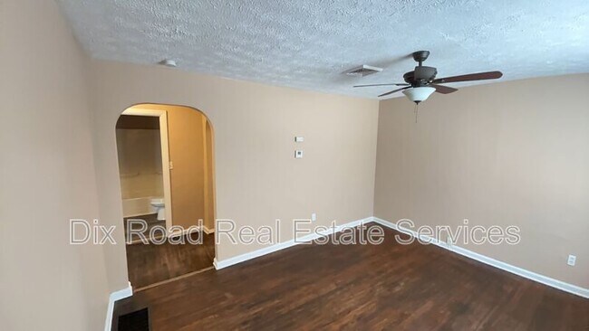 Foto del edificio - 3107 Judy Dr