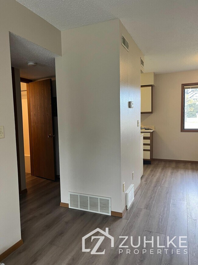 Foto del edificio - 410 N 2nd St