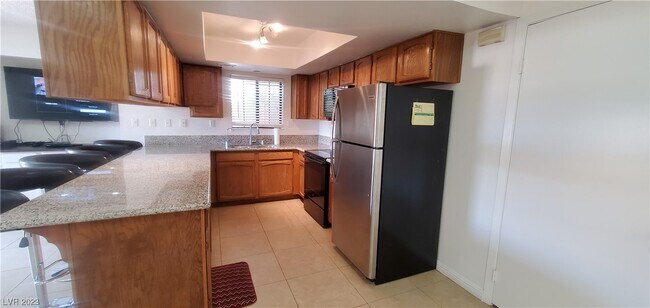 Building Photo - 4110 Sanderling Cir