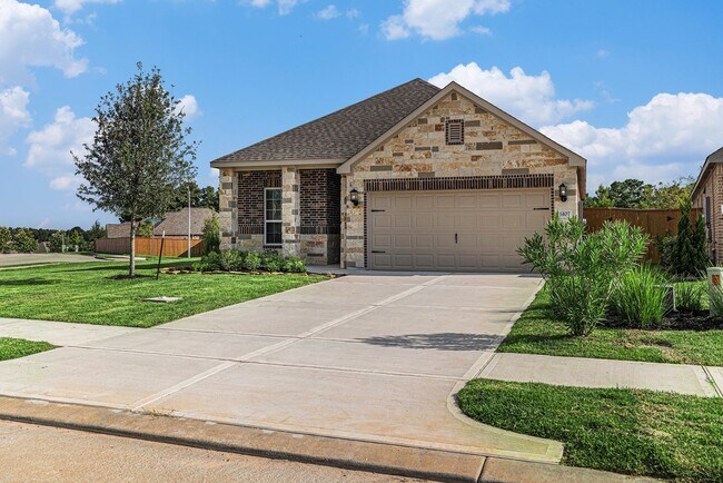 Foto del edificio - 6107 White Spruce Dr