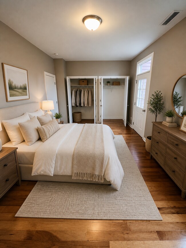 Primario - 2507 N Delaware St