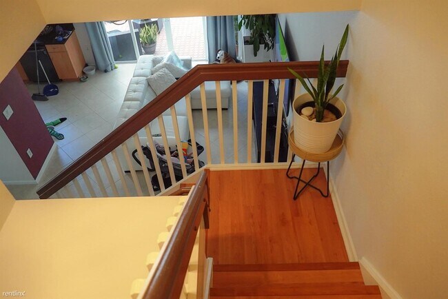 Foto del edificio - 4 br, 3 bath Townhome - 4253 SW 124th Ter