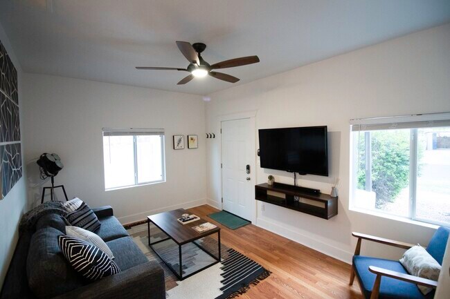 Foto del edificio - 823 N 9th St