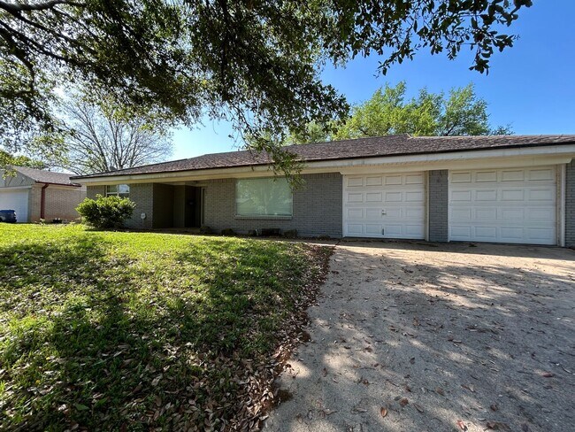 Building Photo - "Fort Worth Texas Homes for Rent"