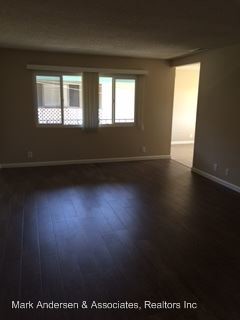 Building Photo - 1960-1966 Evergreen St