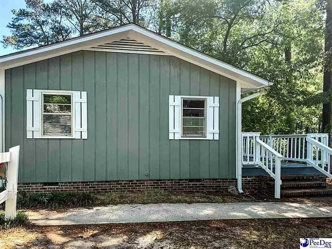 Building Photo - 303 Gator Lake Ct