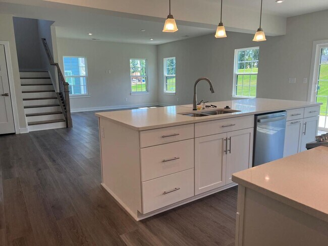 Foto del edificio - Elegant Home located in Union County with 5BR/4BA