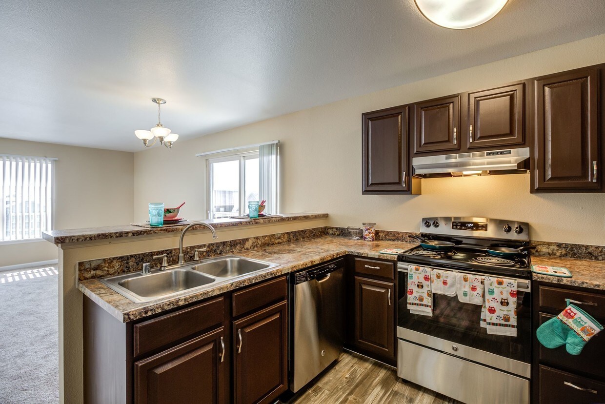 Belle Creek Apartment Homes Apartments Henderson, CO