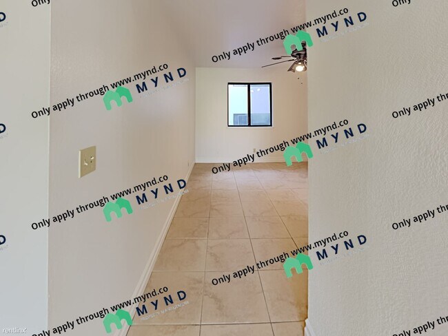 Foto del edificio - 3 br, 2 bath House - 5240 Garfield Ave Apt A