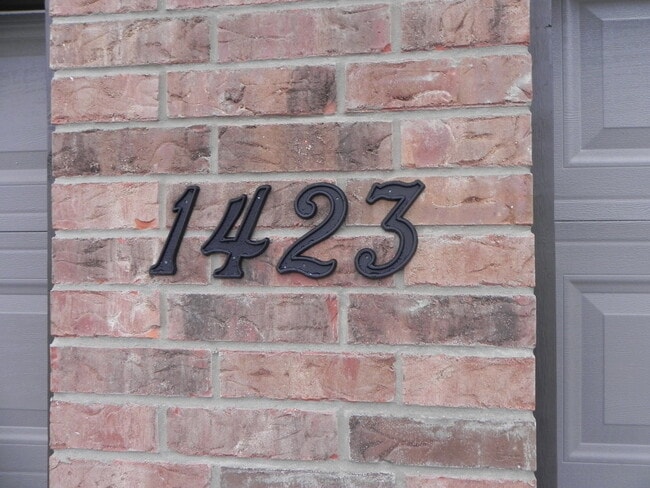 Foto del edificio - 1423 Natchez Trail