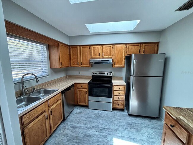 Foto del edificio - 1187 Malone Ct