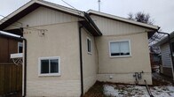 Photo principale - 8915-8983 83 Ave NW