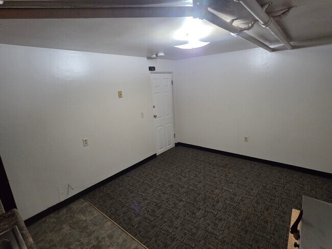 Foto del edificio - 827 1st St SW