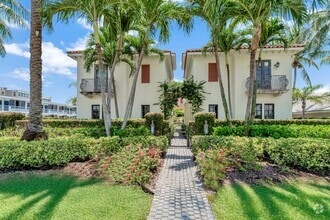 Building Photo - 1510 Ocean Dr