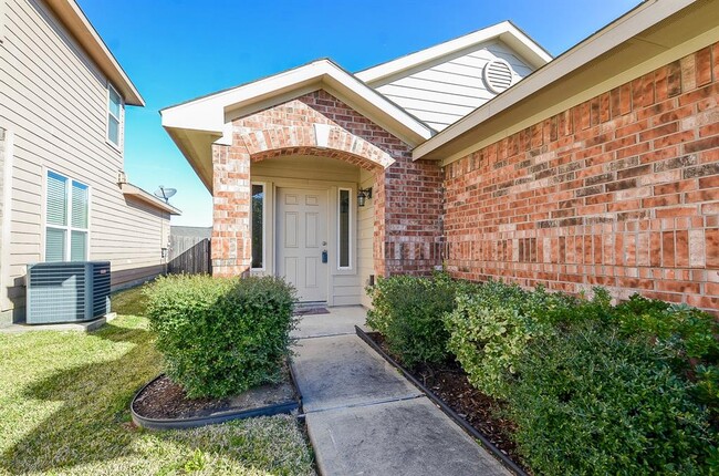 Building Photo - 19018 Walbrook Meadows Ln