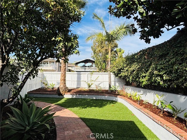 Building Photo - 34435 Calle Naranja