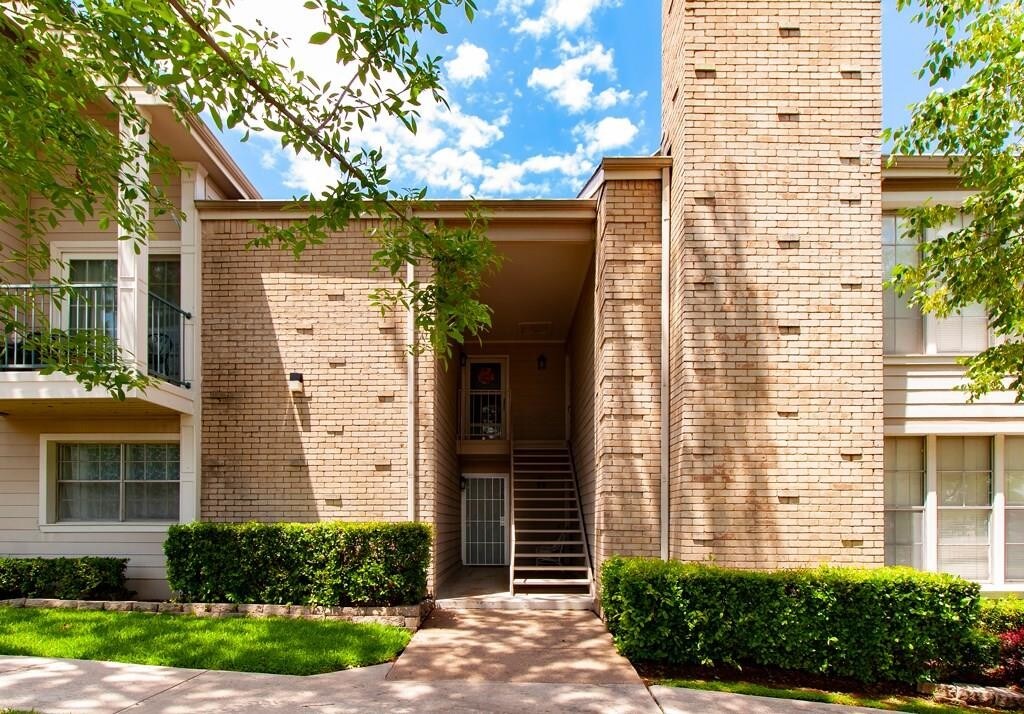 Foto principal - 13715 Preston Rd