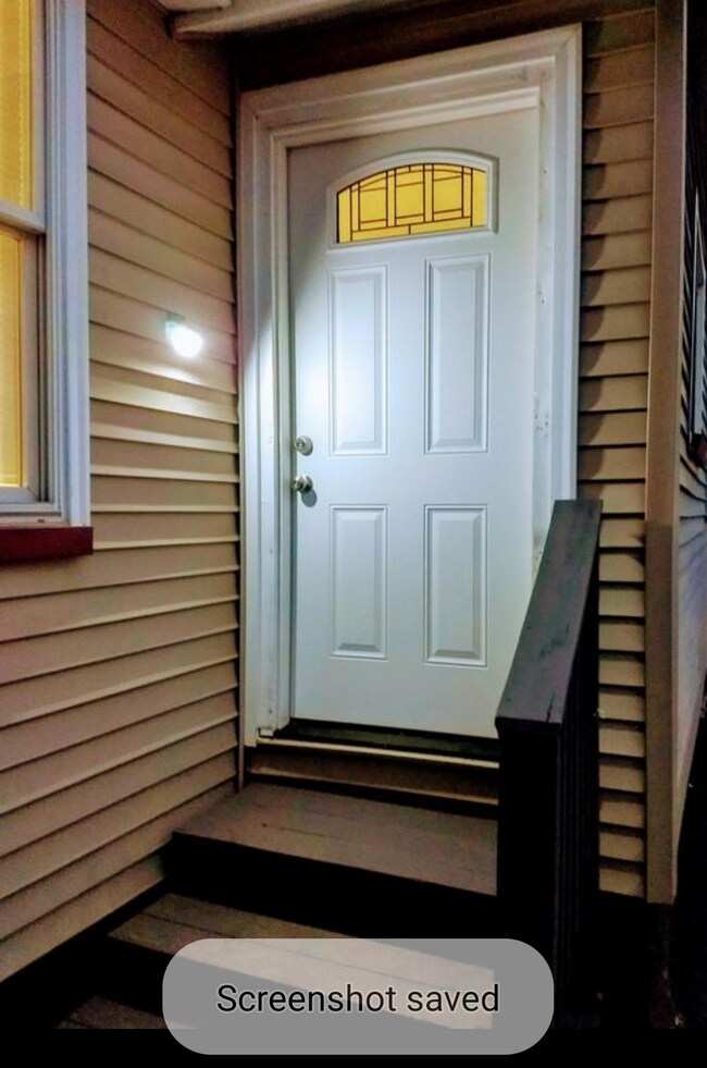 Foto del edificio - 12 Alfred Ave