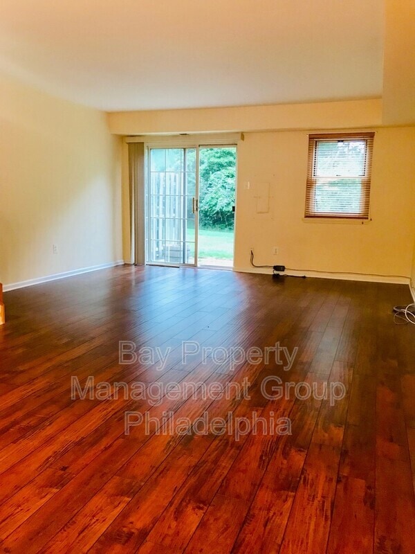 Building Photo - 21 Ramsgate Ct