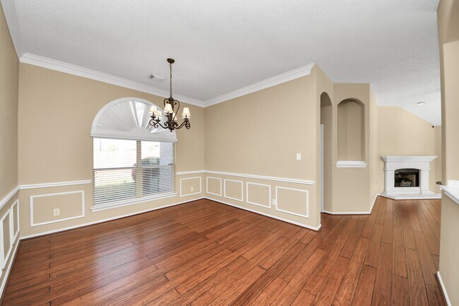 Foto del edificio - 10118 Heron Meadows Dr