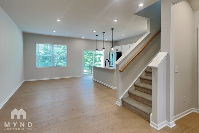Foto del edificio - 6005 Longar Ln