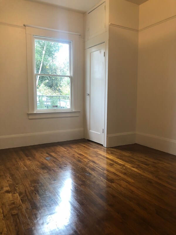 4481 Petaluma Blvd N Unit B, Petaluma, CA 94952 Room for Rent in