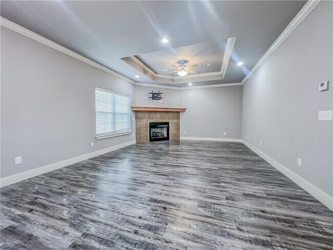 Foto del edificio - 1825 Woodhause Cir