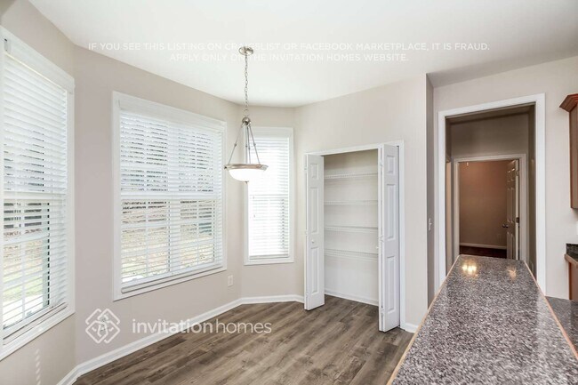 Building Photo - 5717 Gordon Park Trce