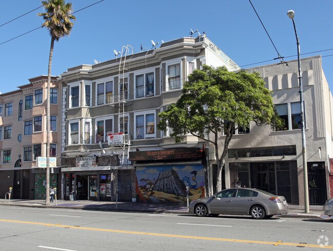 Primary Photo - 1939 Mission St