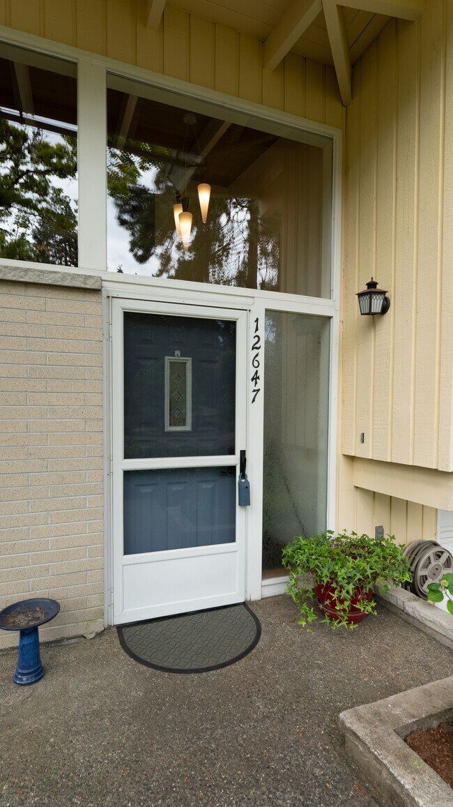 Foto del edificio - 12647 SE 54th St