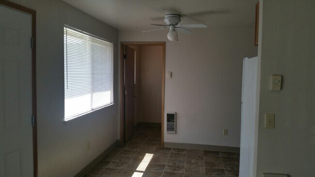Foto del edificio - 10910 NE 48th St
