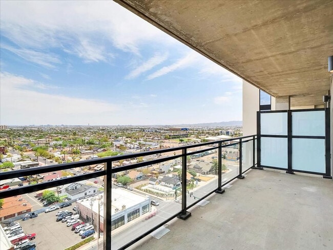 Foto del edificio - 817 N 6th St