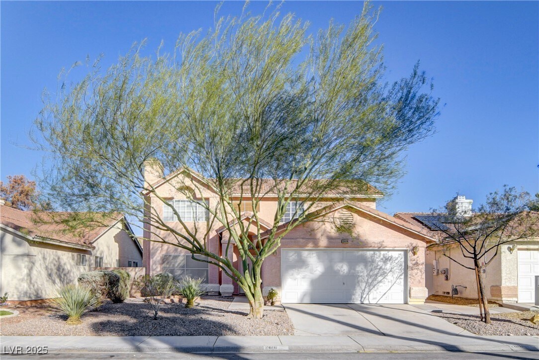Foto principal - 2616 Island Brook Dr