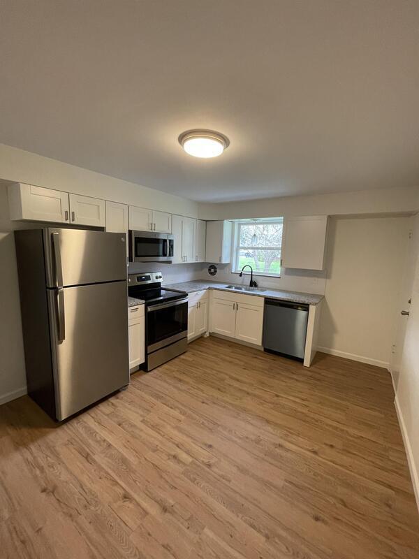 Foto del edificio - 71 Sunnyside Ln