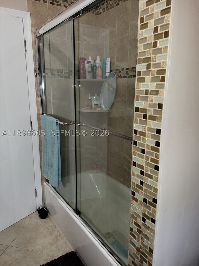 Foto del edificio - 6021 SW 62nd St
