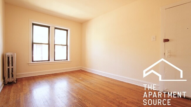 Photo - 3308 W Schubert Ave Apartment