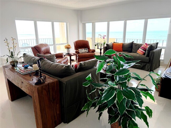Foto del edificio - 4900 N Ocean Blvd