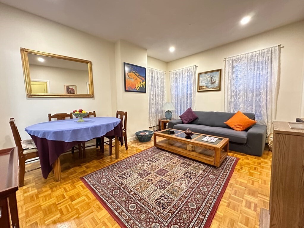 59 West Cedar St Unit 3, Boston, MA 02114 Condo for Rent in Boston