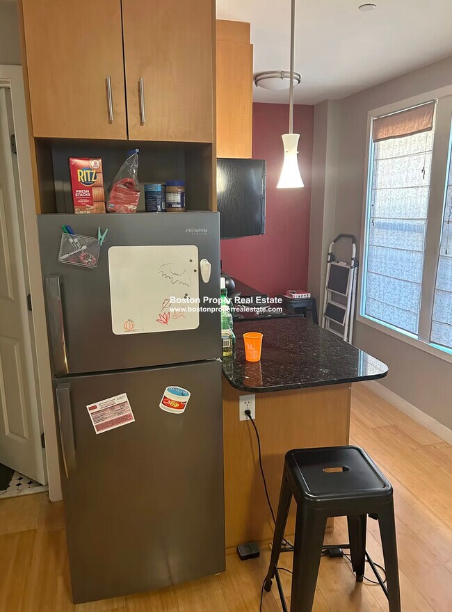 Foto del edificio - 461 Park Dr