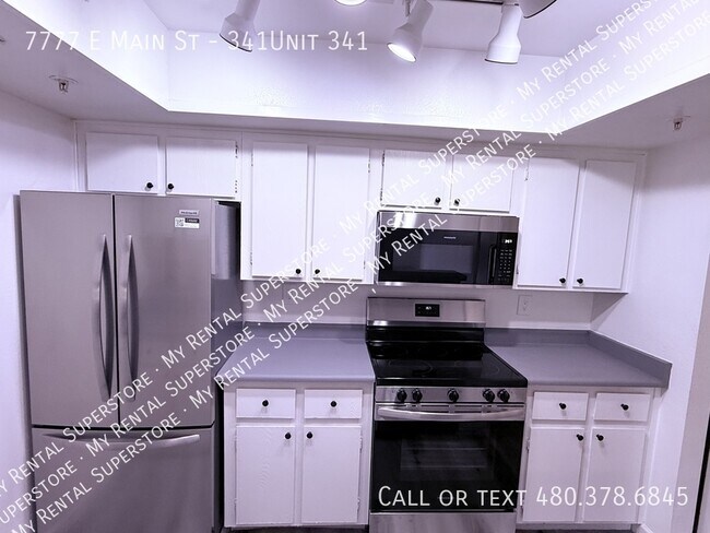 Foto del edificio - 7777 E Main St