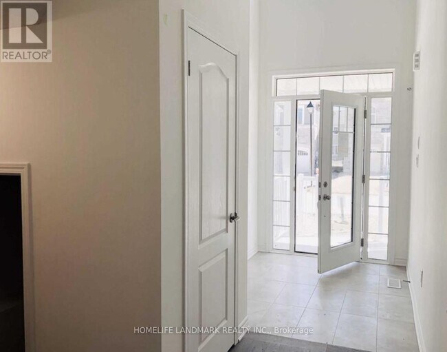 Photo du bâtiment - 19 Catamaran Dr