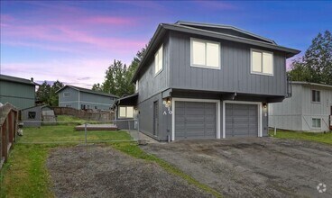 Building Photo - 8510 Shrub Ct