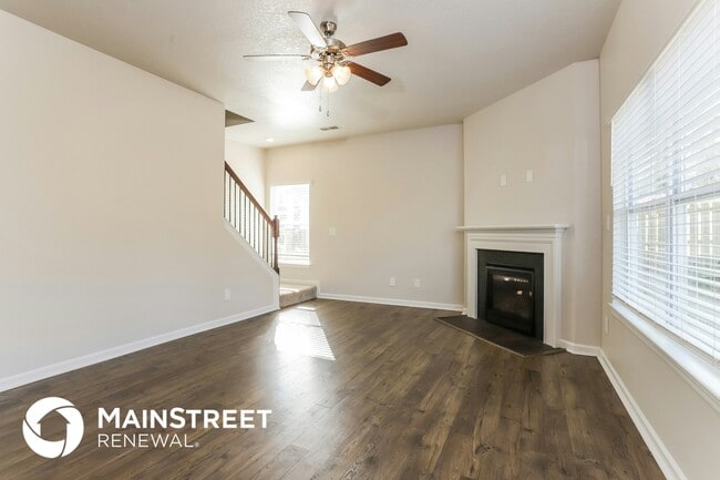 Building Photo - 557 Smoky Valley Ln