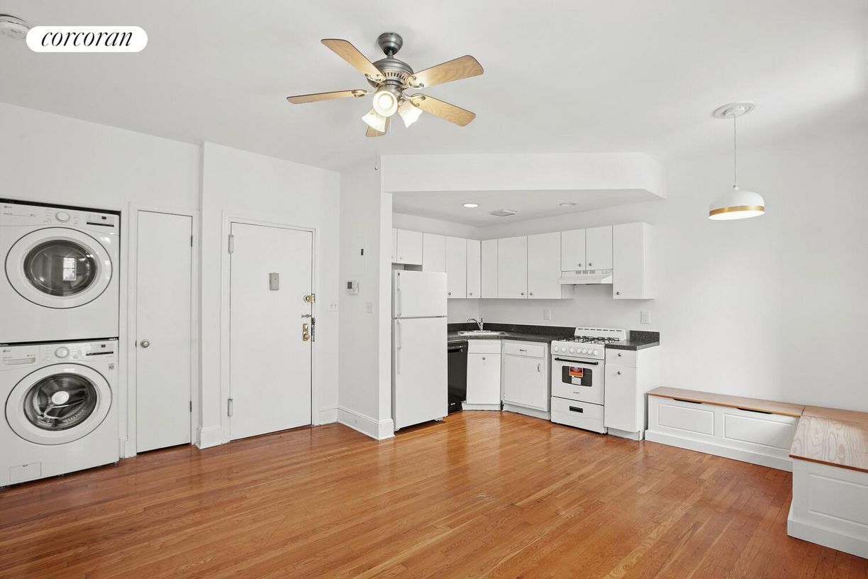 Primary Photo - 362 15th St