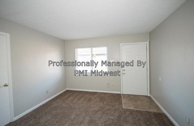 Foto del edificio - 3901 N Grand Ave
