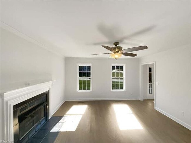 Building Photo - 7395 Cortney Glen Ln