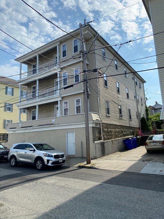Foto principal - 66 Pitman St