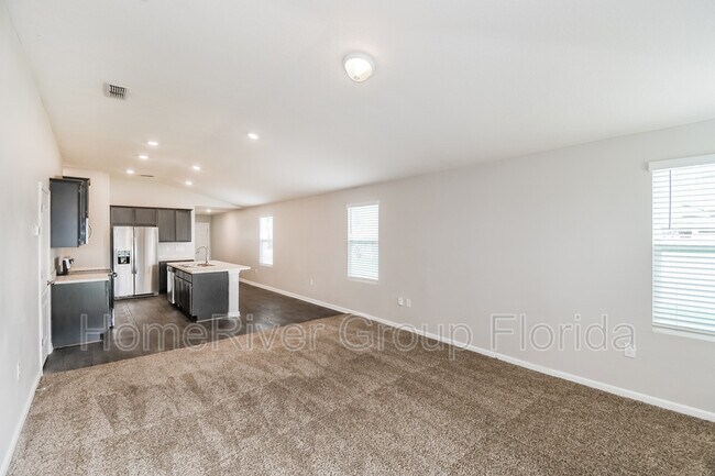 Building Photo - 6541 Bucking Bronco Dr