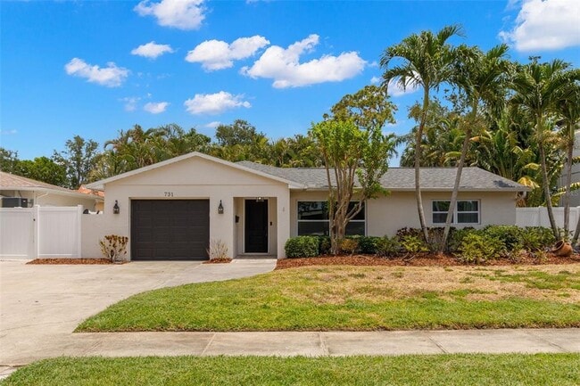 Building Photo - 731 Alda Way NE